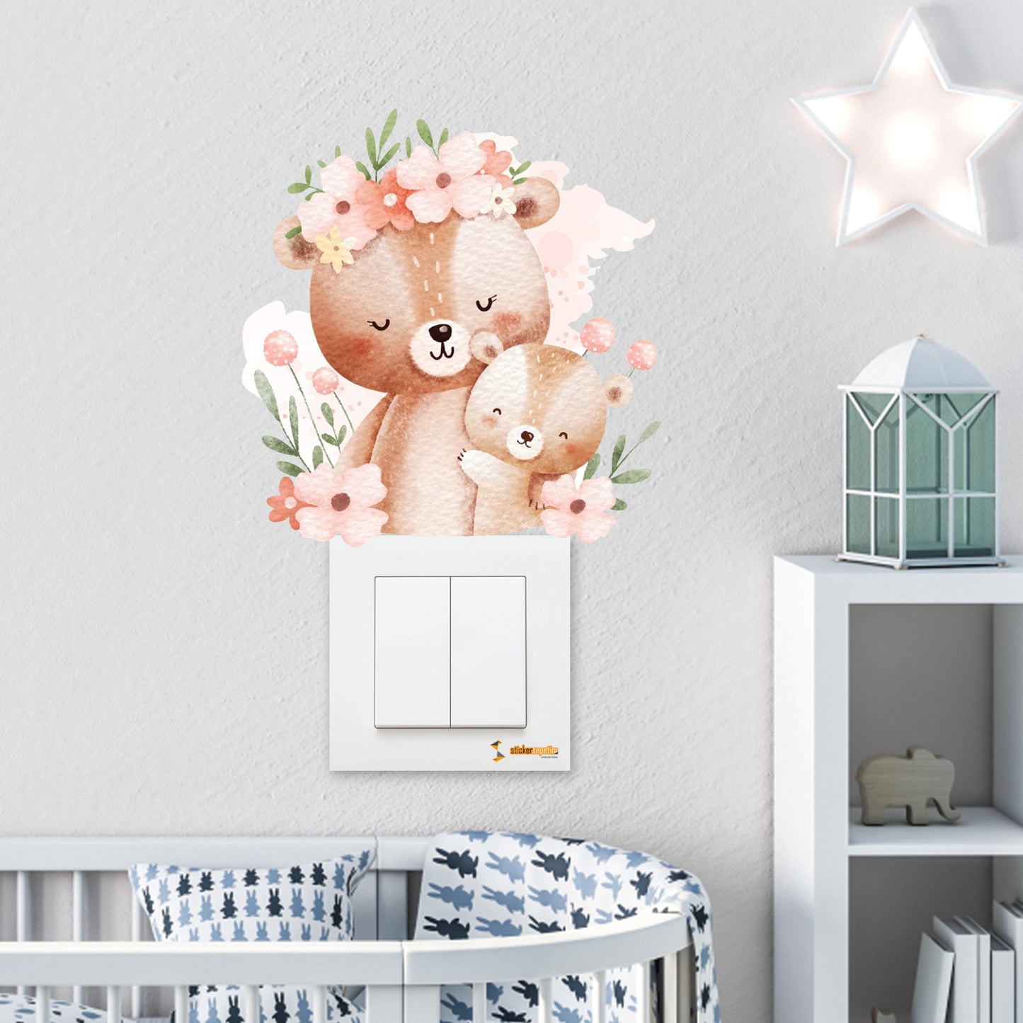 Sevimli Anne ve Yavru Ayıcık Çiçekler Çocuk Odası Duvar Sticker - Priz Sticker